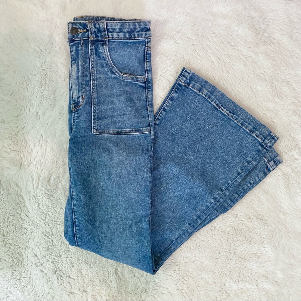AE Super High Rise Flare Jeans